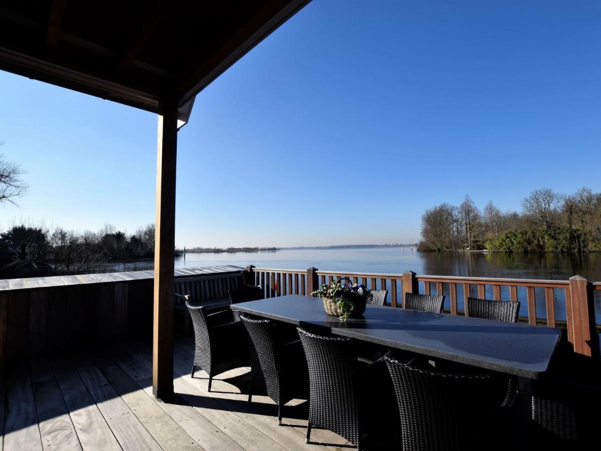 Luxurious Villa With Private Garden In Kaag Eksteriør bilde